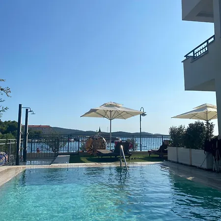 Cap Adria Apartment Residence Zaboric Exterior photo